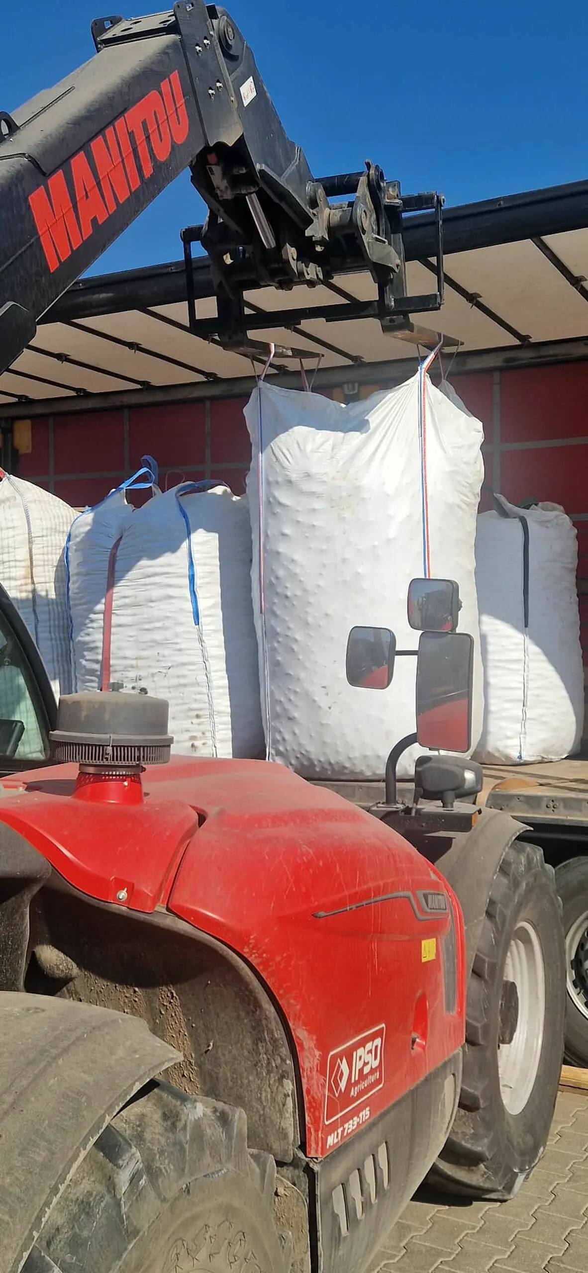 încărcare Big Bag cu telescopic